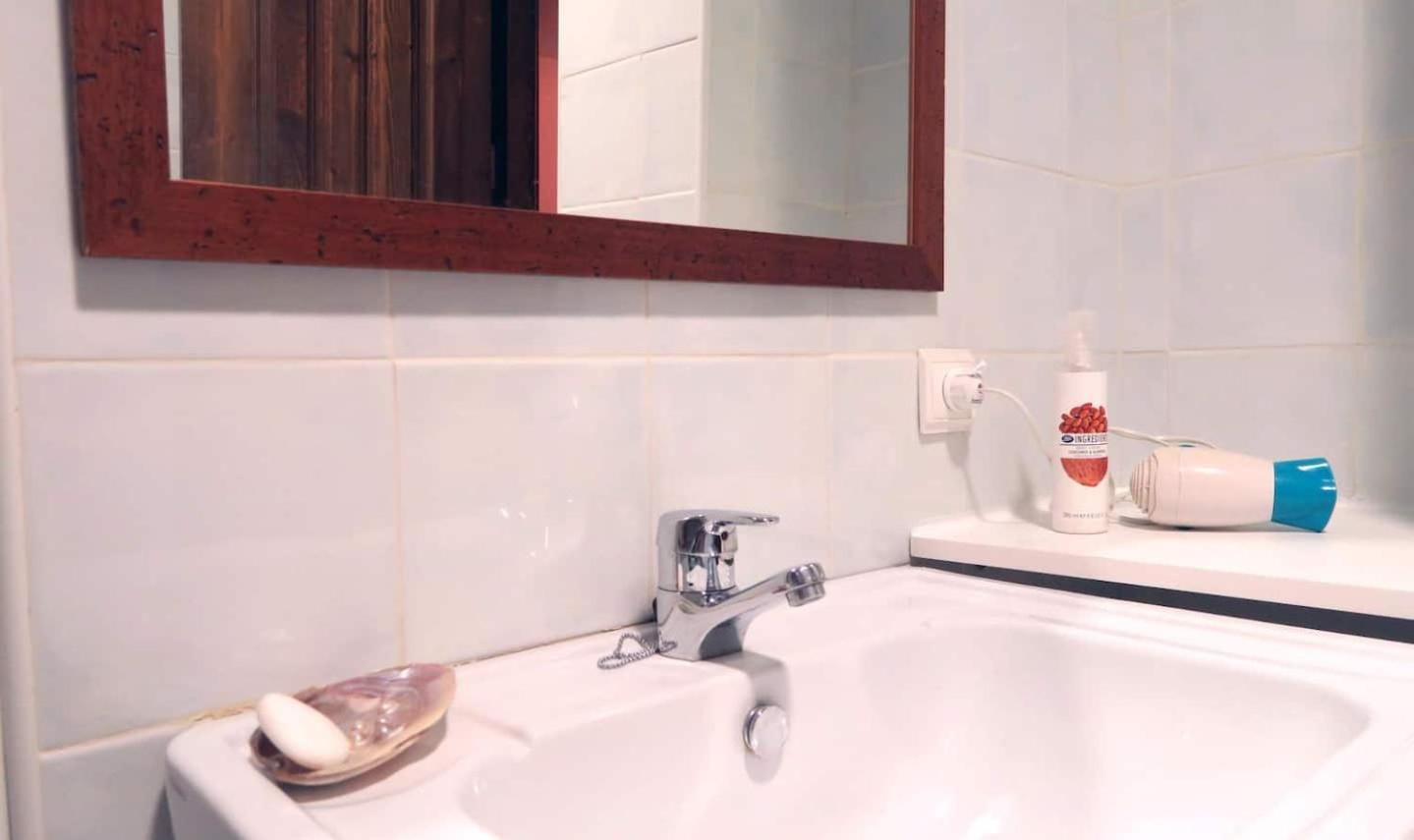 Апартаменты Charming Albaicin Patio Flat Free Onsite Parking Гранада Экстерьер фото