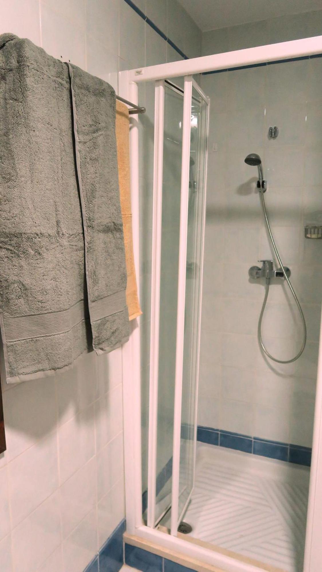 Апартаменты Charming Albaicin Patio Flat Free Onsite Parking Гранада Экстерьер фото
